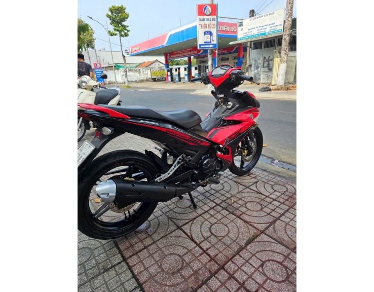 Xe Tay Côn Exciter 150 Màu Đỏ