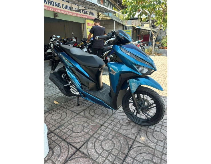 Xe Tay Ga Vario