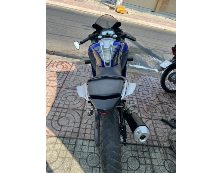 Xe Tay Côn Exciter R15